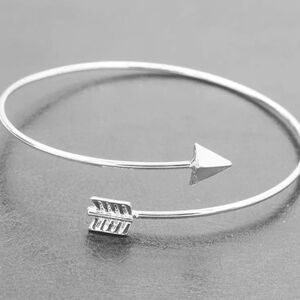 Sterling Silver Arrow Bangle/Cuff Bracelet